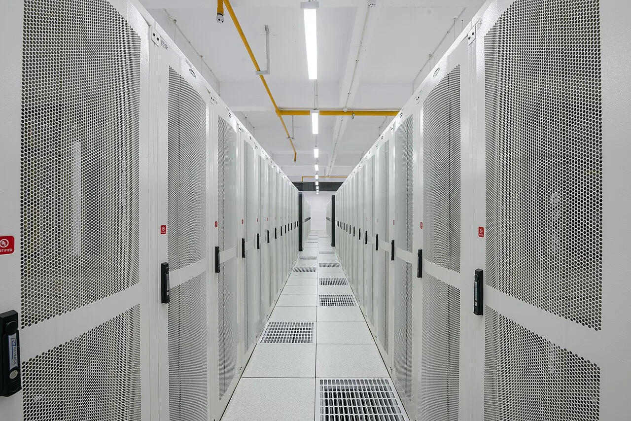 Serverracks in een datacenter